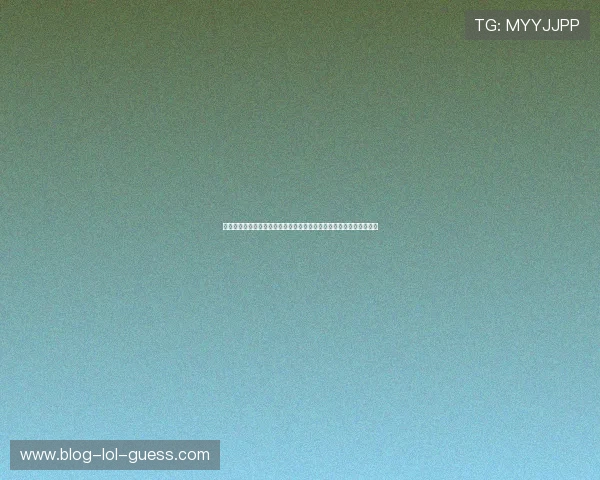 用方格纸勾画足球球星经典肖像，感受细致像素艺术的魅力与创作乐趣