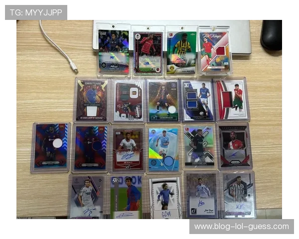 足球球星卡种类详解及收藏指南 足球球星卡种类详解及收藏指南